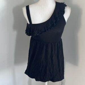 GUESS black tank top with ruffles